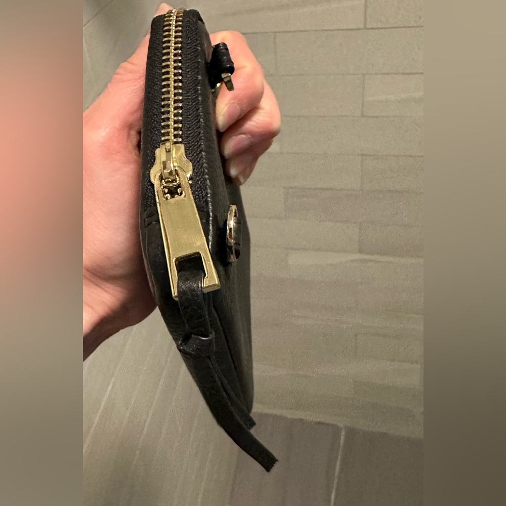 Bandolier Expanded Pouch, Black Pebbled Leather, Gold Hardware, NWOT - Picture 4 of 7